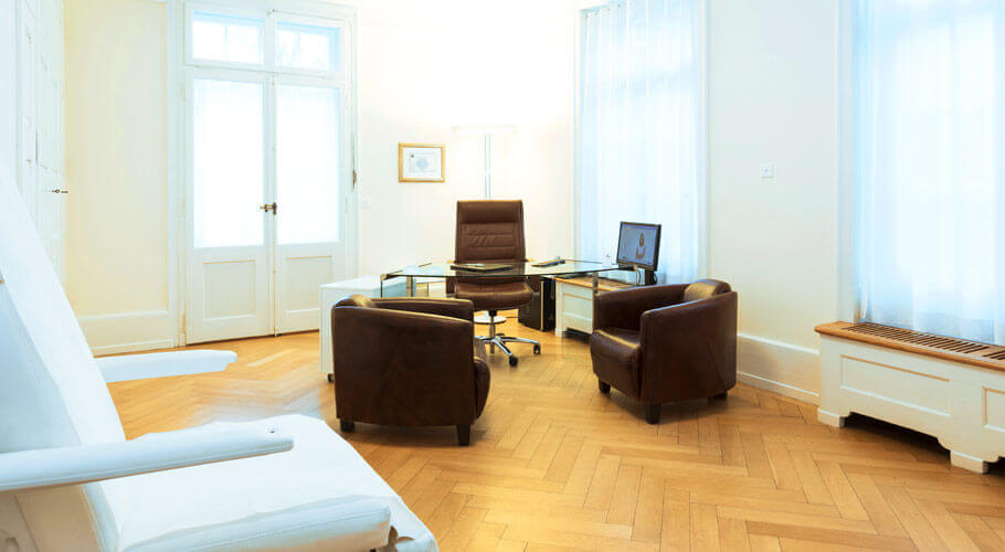 Praxis Dr. Kiermeir Aesthetics, Plastische & Ästhetische Chirurgie in Bern